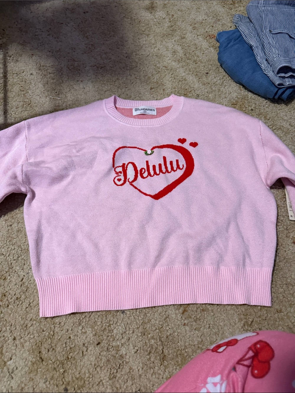 No Boundaries Light Pink Crewneck Sweater with Red Heart Graphic